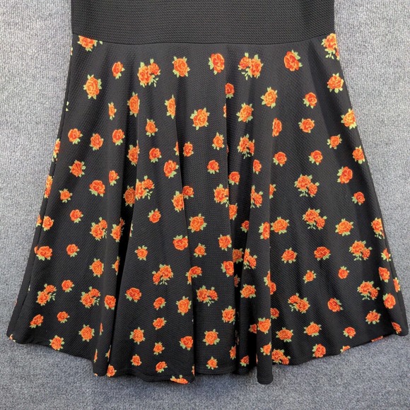 LuLaRoe Women's A-Line Dress Black 3XL Short Sleeve Floral Print Scoop Neck - Picture 7 of 12